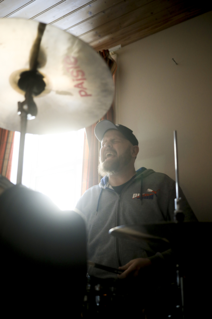 Lever drømmen: Musikken og sønnen holdt Kai oppe da han kom i fengsel. Drømmen var å bli beboer på Blueshuset på Bastøy.