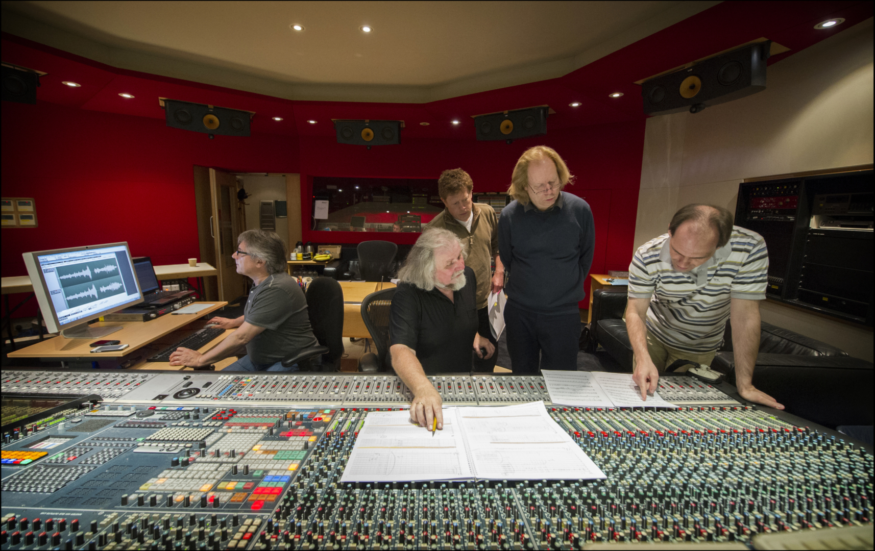 – Jeg var veldig nervøs, men også veldig godt forberedt, sier Stein-Erik om innspillingen i Abbey Road Studios.